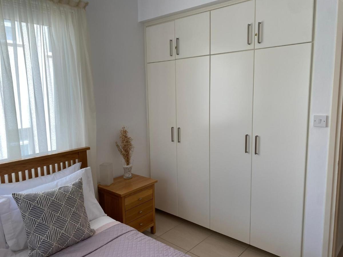 Beautiful 2 Bed Apartment In Peyia Valley, Paphos ภายนอก รูปภาพ
