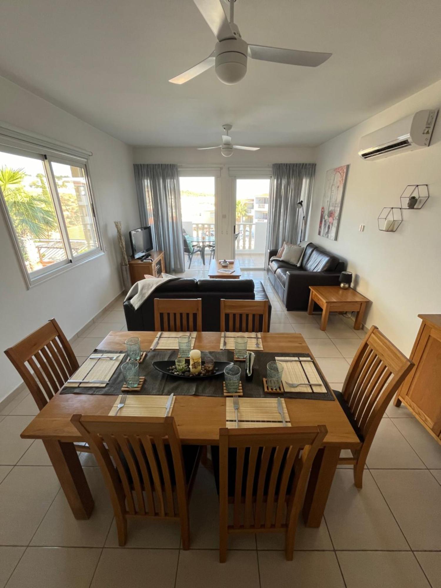 Beautiful 2 Bed Apartment In Peyia Valley, Paphos ภายนอก รูปภาพ