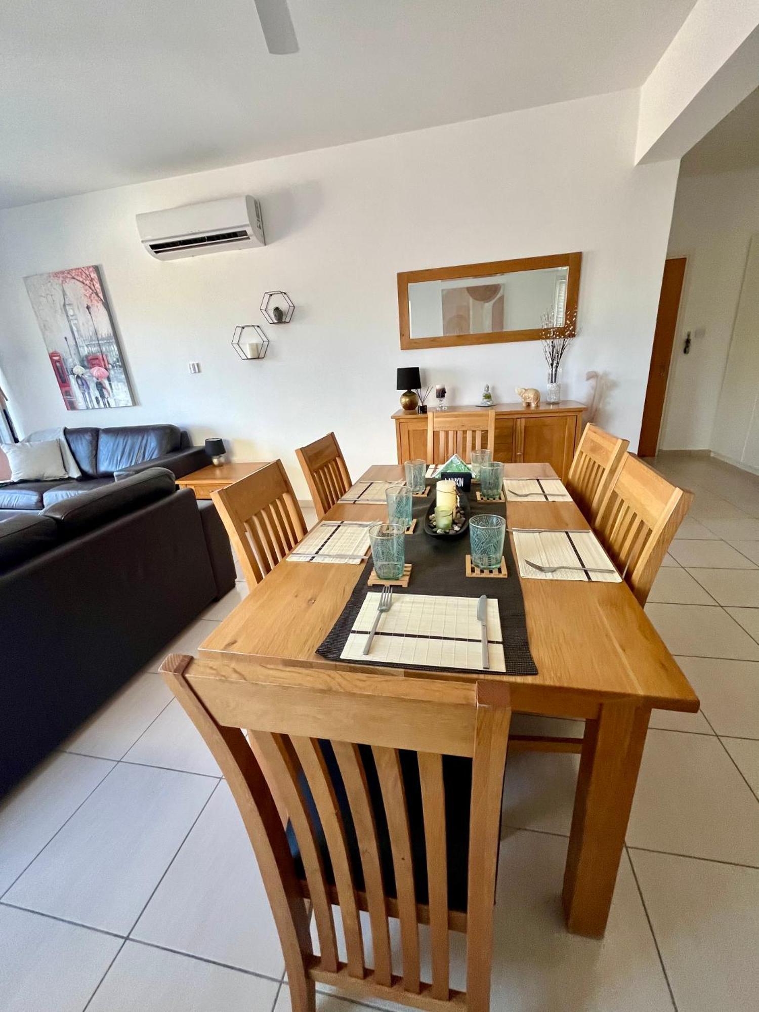 Beautiful 2 Bed Apartment In Peyia Valley, Paphos ภายนอก รูปภาพ